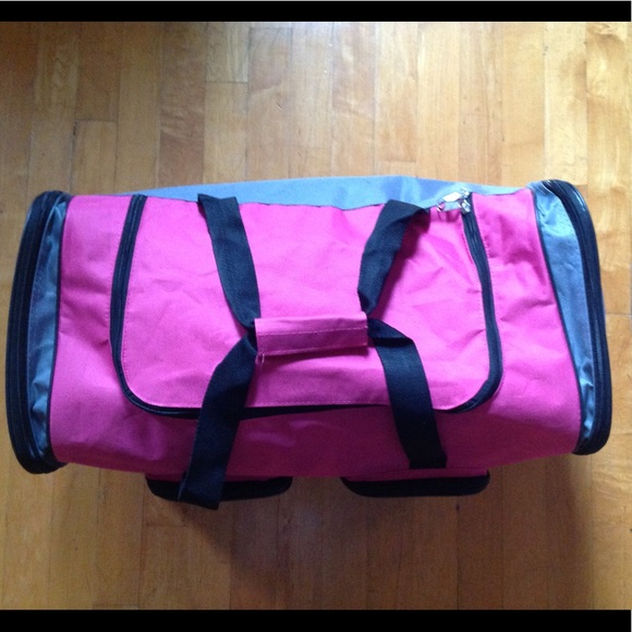 Pink & Gray Gym Bag/Travel Bag/ Duffle Bag 19 X 12 - Picture 4 of 8